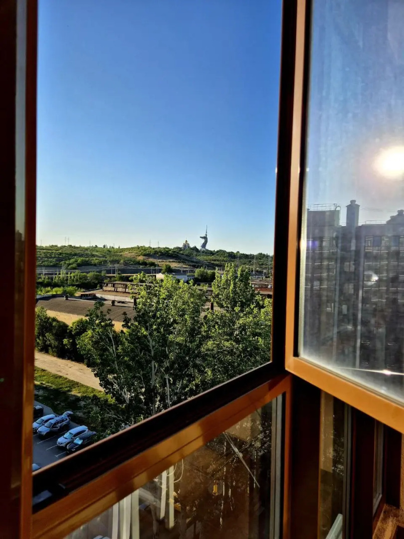 Квартира Современная студия с видом на Мамаев Курган около ЦПКиО
