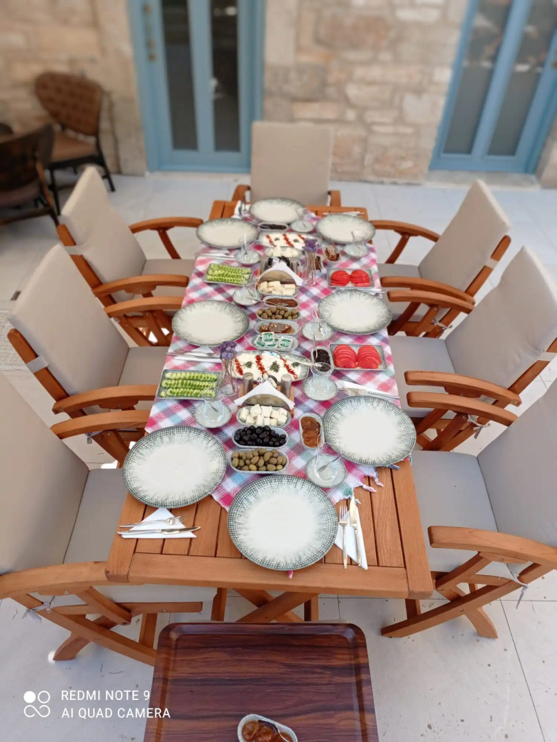 Отель Eflin Haus Historical Place & Monument