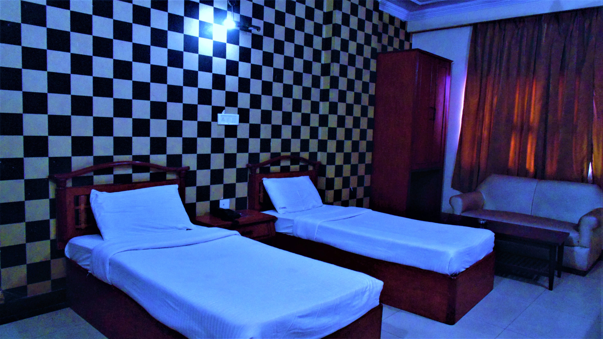 Отель Sehrawat inn