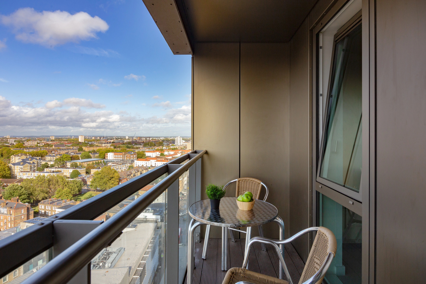 Апартаменты Avant Garde