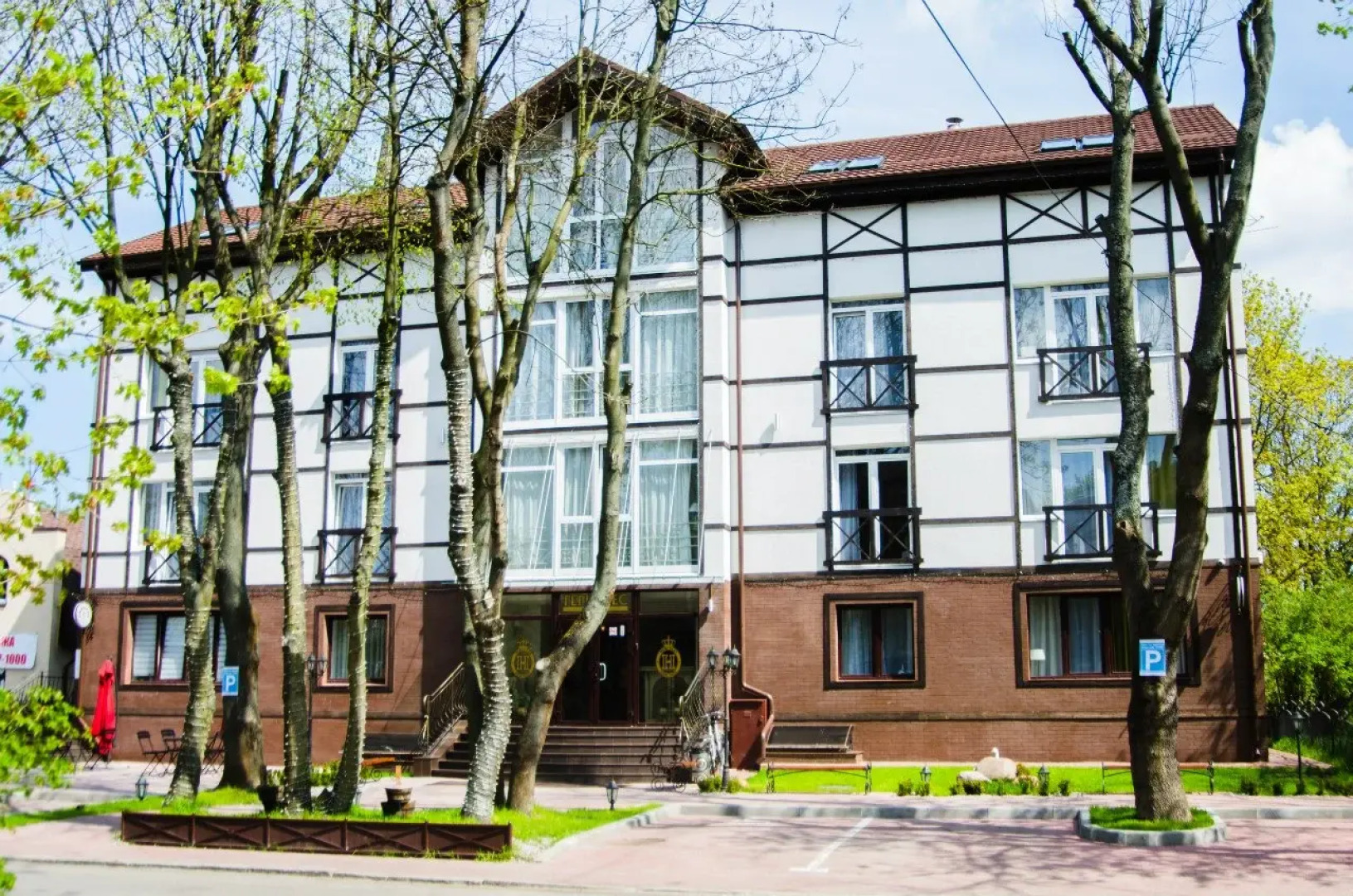 Отель Геркулес