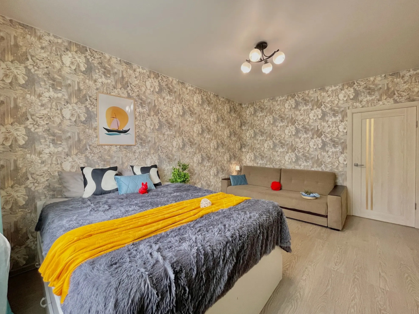 Просторная квартира Sunmarine  на метро Солнцево