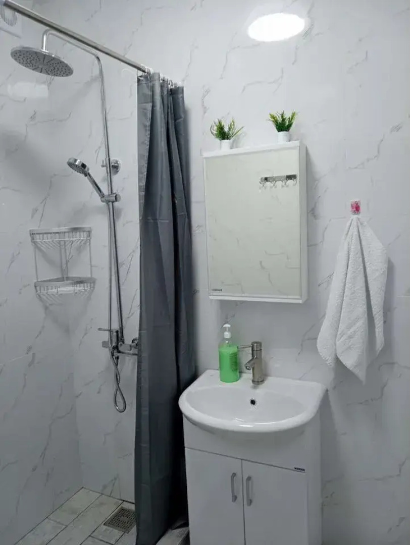 Частный дом у леса