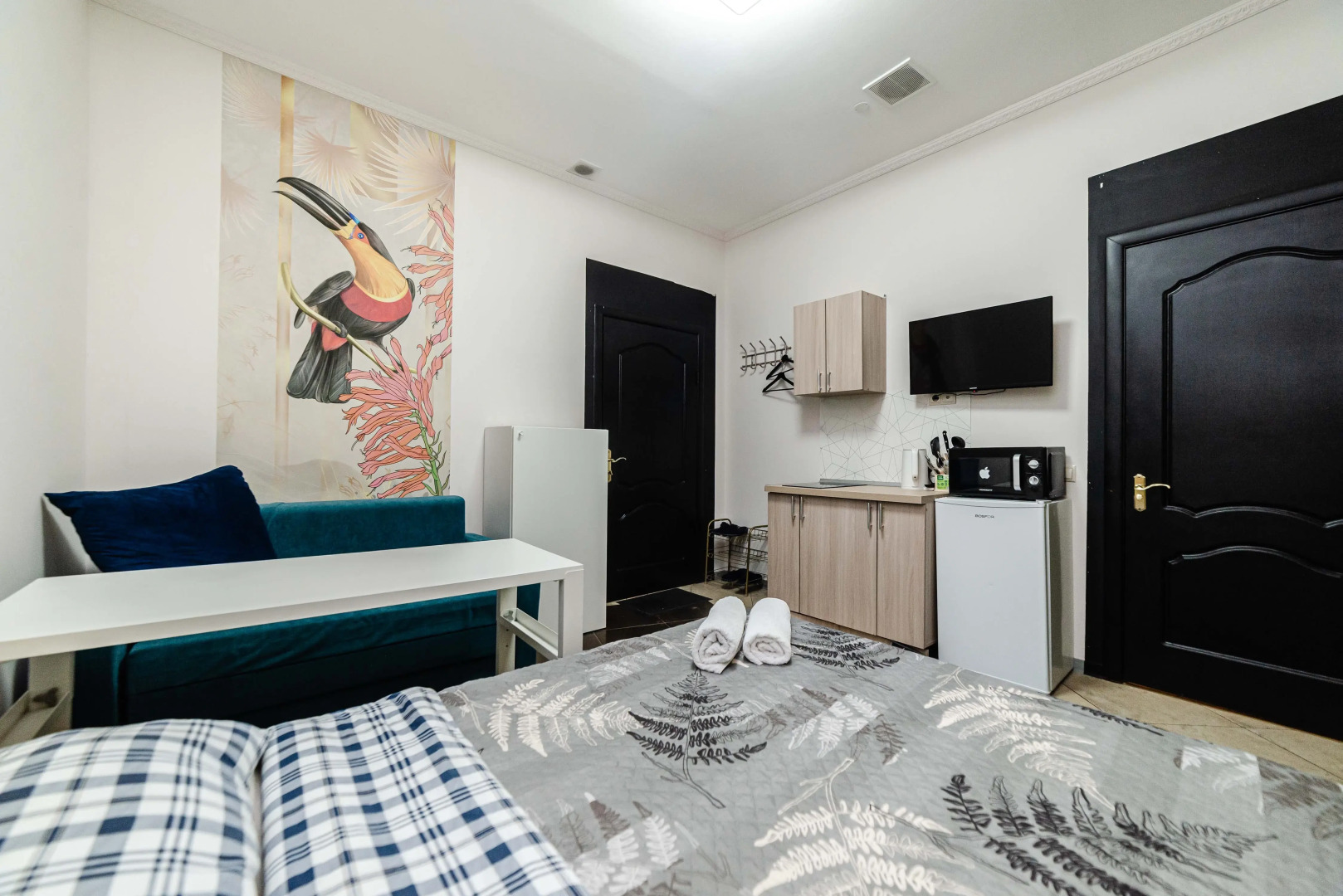 Апартаменты Жуковского 1/2/10 с2 (107)