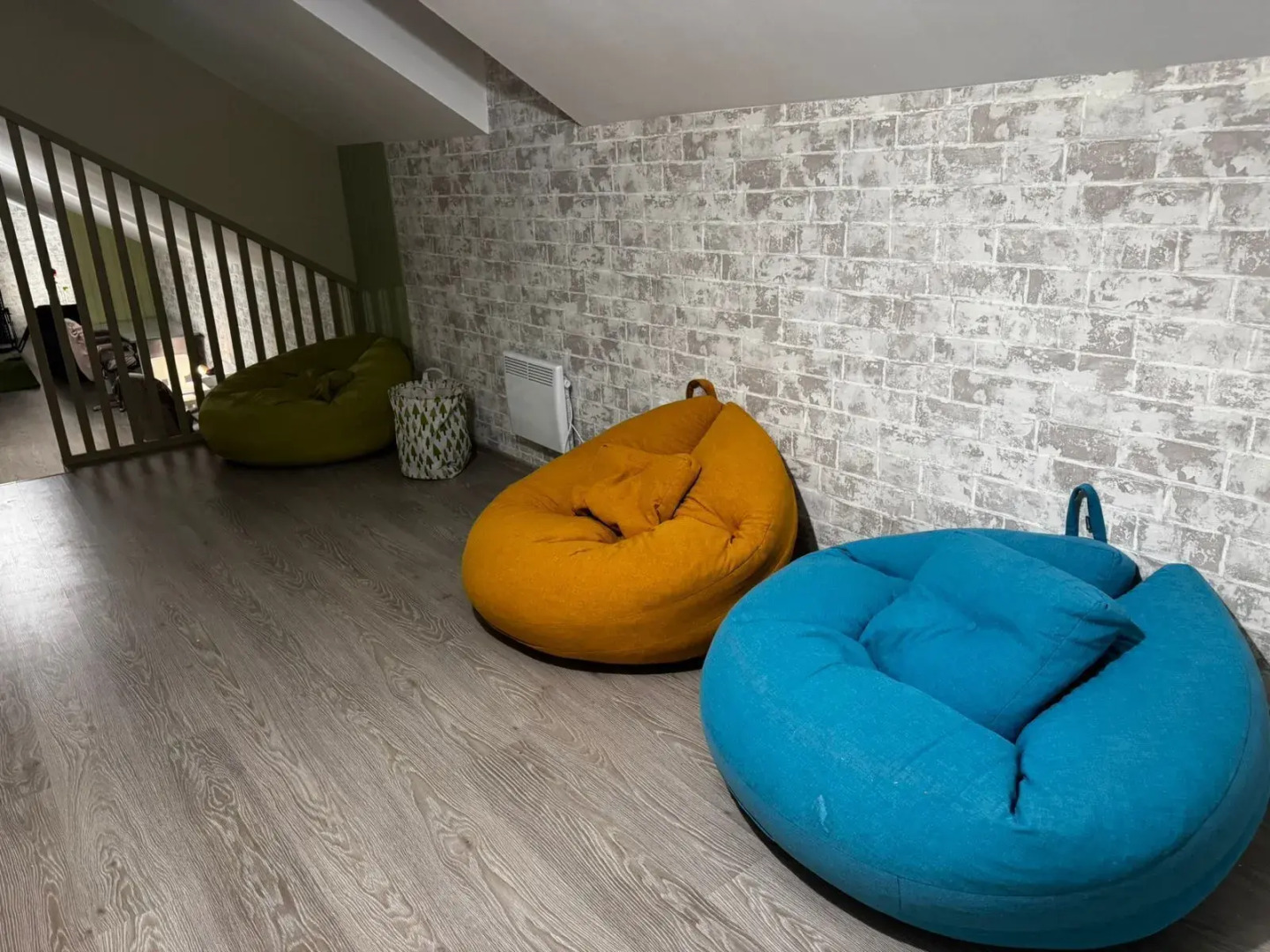 Апартаменты с видом на море, райское место для большой компании