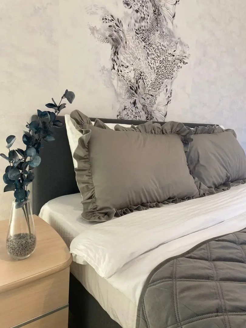 Квартира Двухкомнатная квартира с современным ремонтом