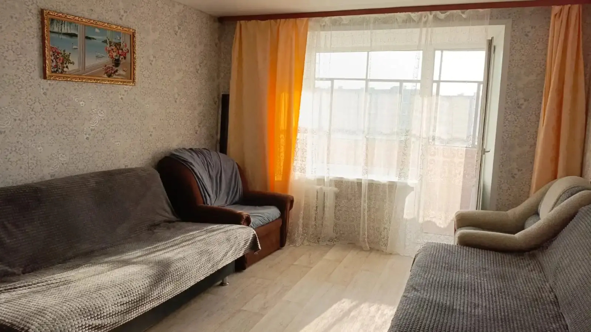 Квартира 3х Комнатная Горького 8Б