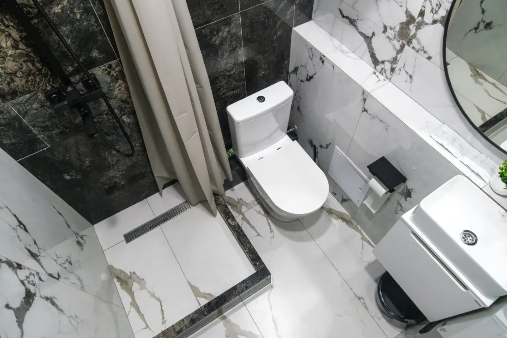 Апартаменты Stepanenkov на Амундсена 5 (5А)