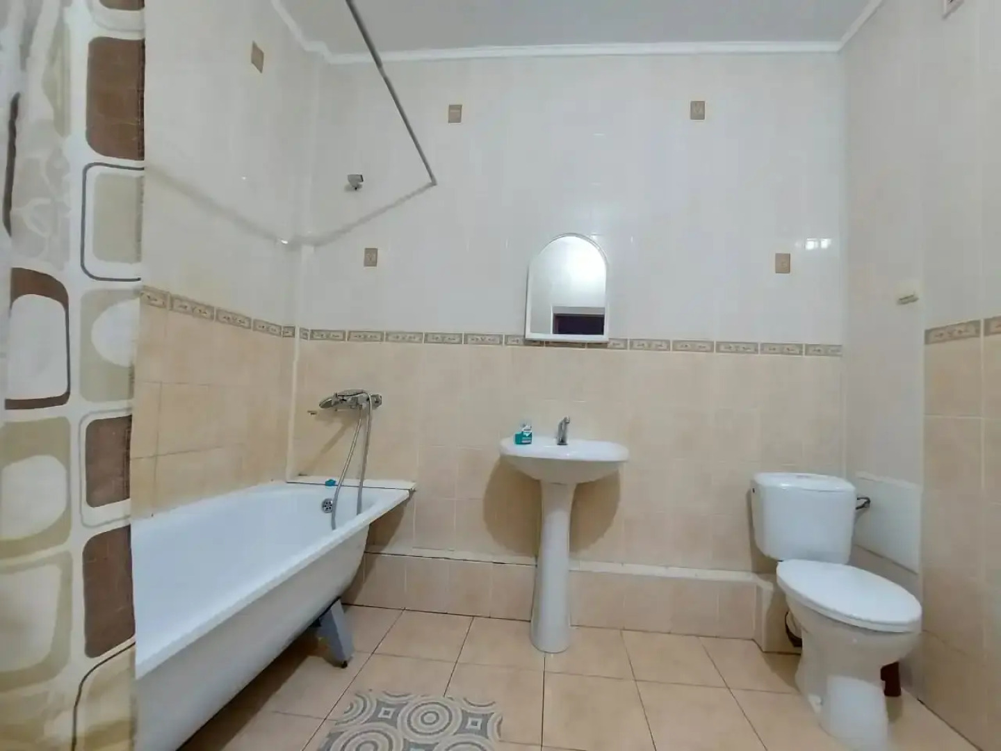 Апартаменты Большая квартира в центре