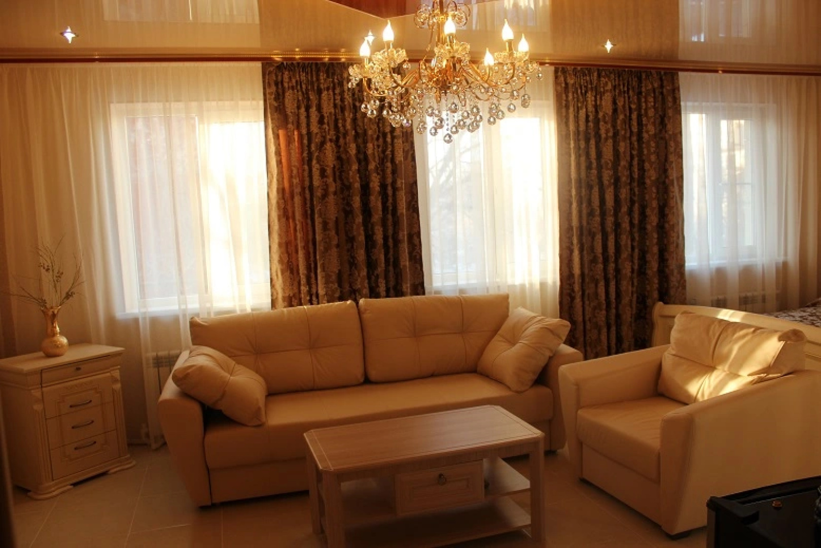 Отель Сафари