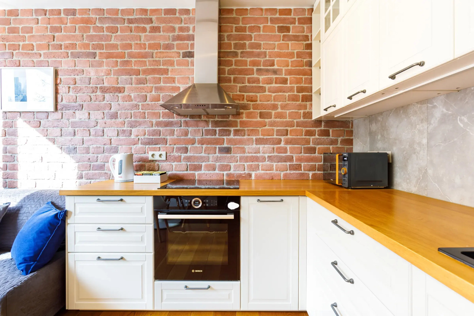 Квартира однокомнатная Good Karma недалеко от крейсера Аврора