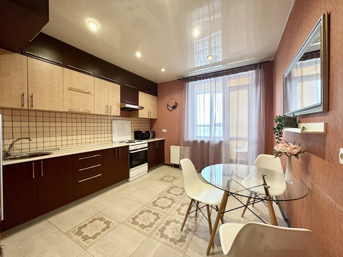 Апартаменты Родионова 192/3 11 этаж