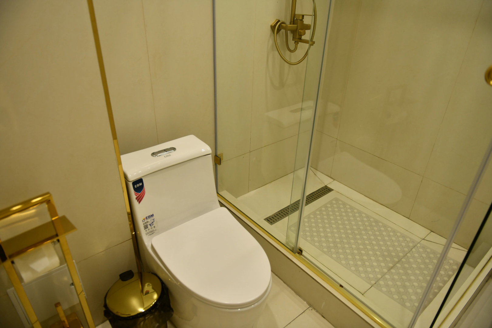 Отель QUT Hotel