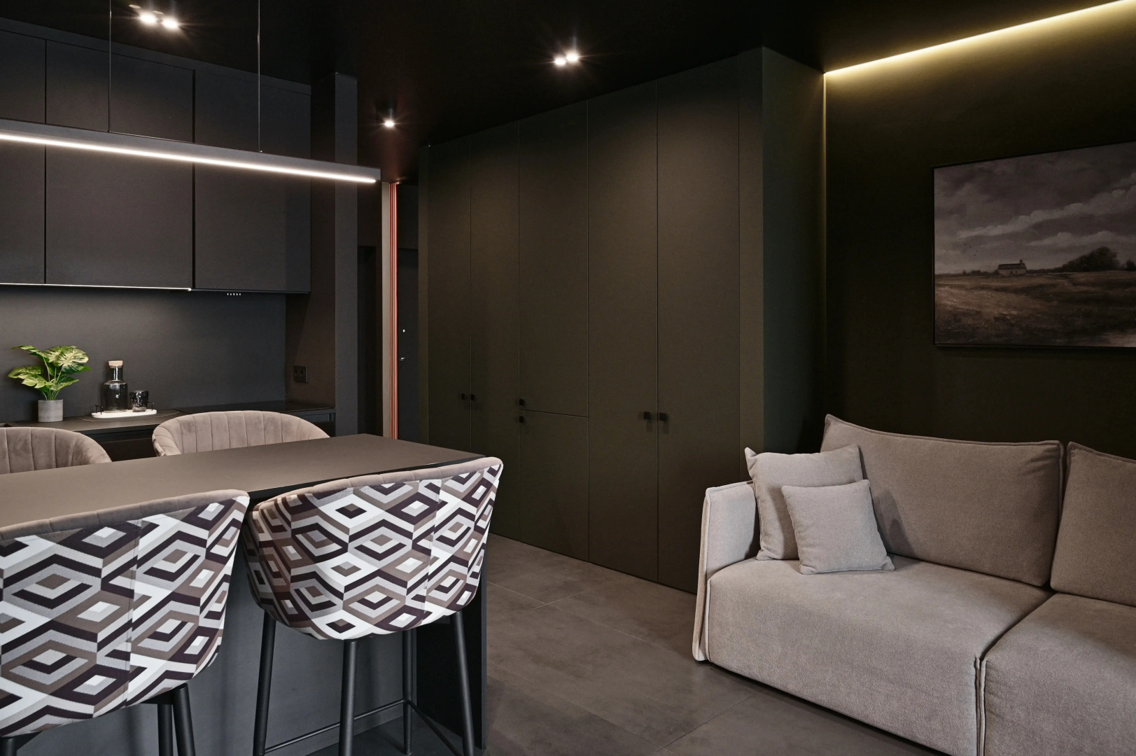 Квартира Aparts Pro+ Студия Black Panorama у Волги в ЖК Галактика на 16 Этаже