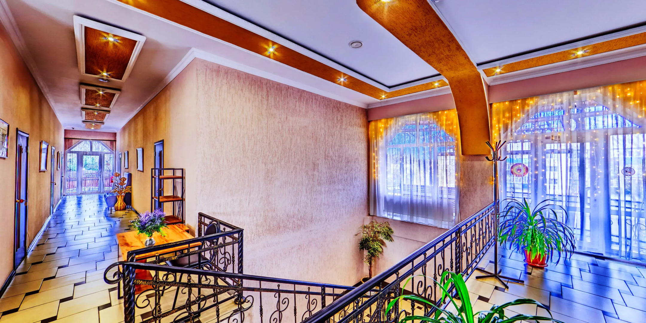 Отель Гранд