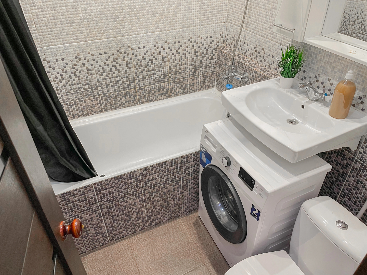 Апартаменты 3-к. квартира, 55 м², 4/5 эт.