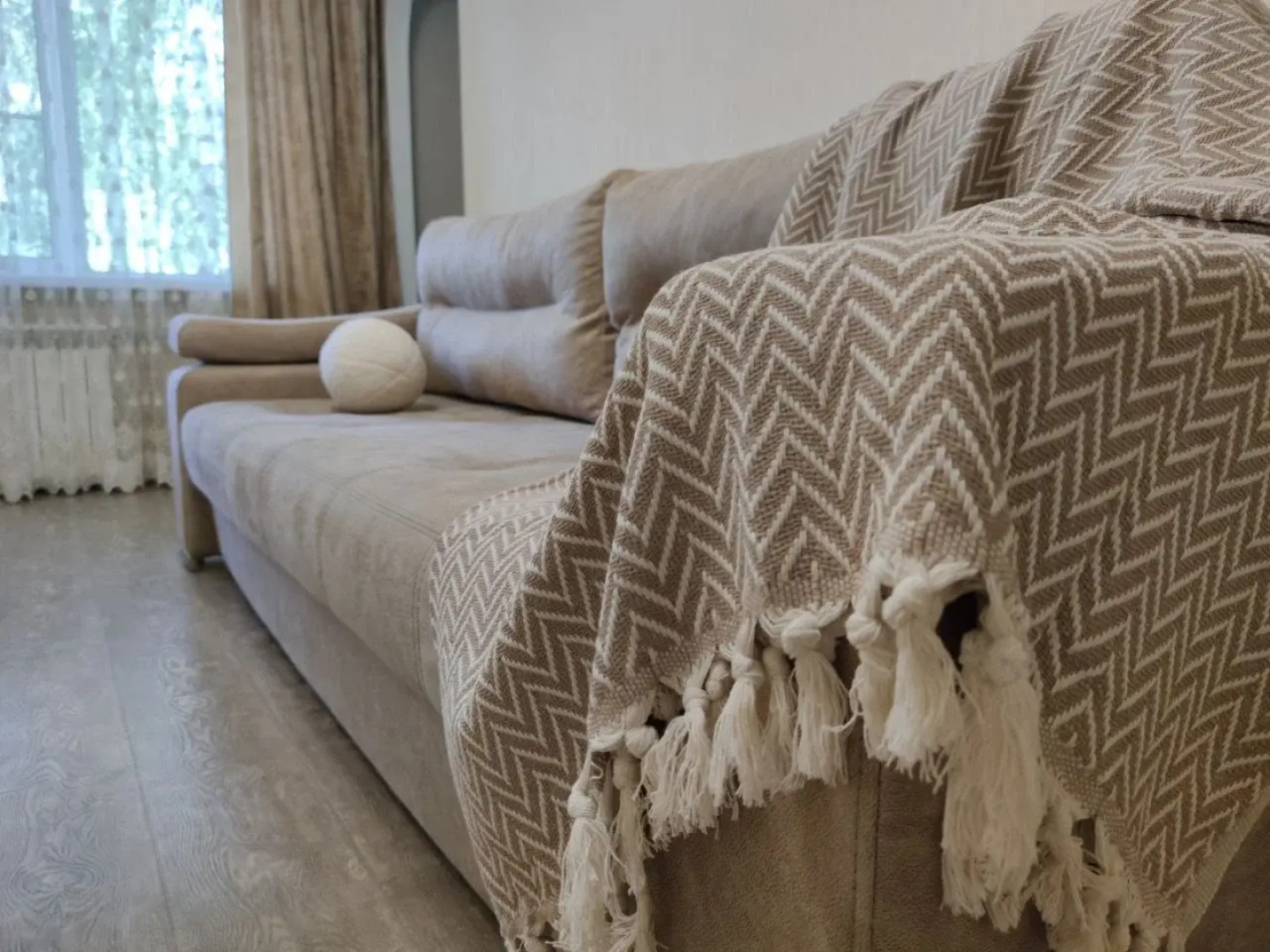 Квартира Трехместная в Спальном Районе Недалеко от Волейбольного Центра