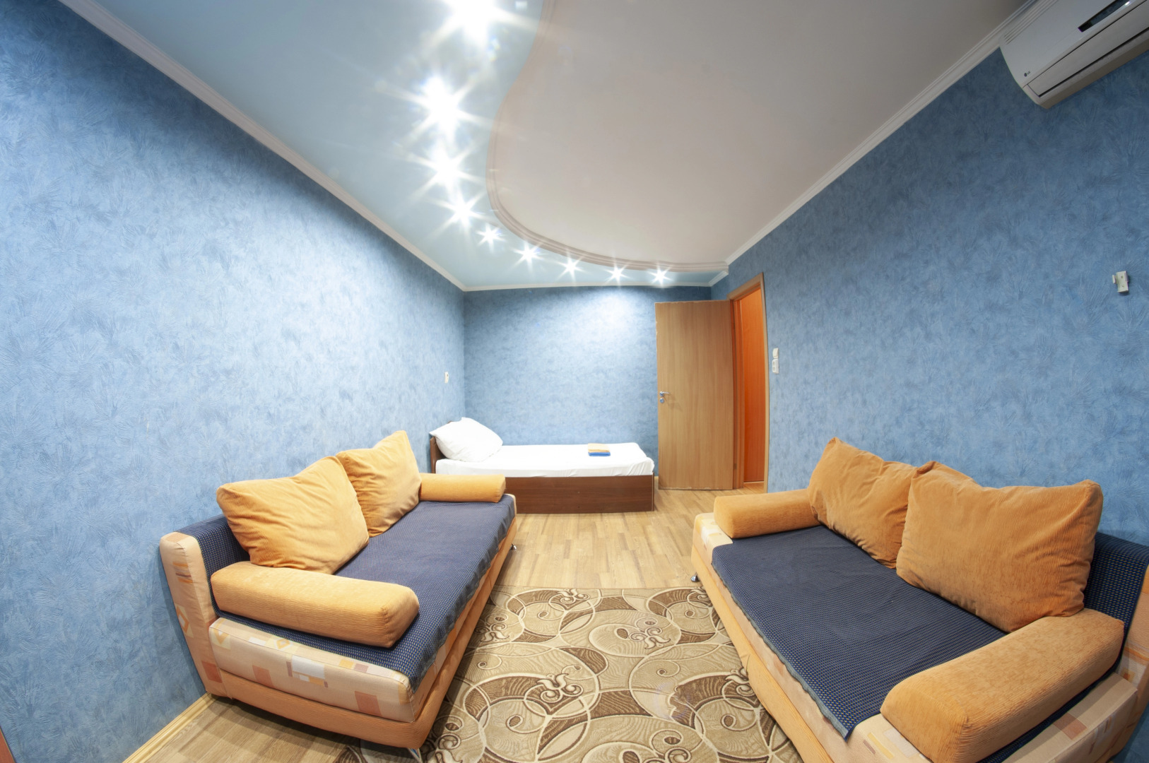 Апартаменты  Эконом на Мельничной 24-3