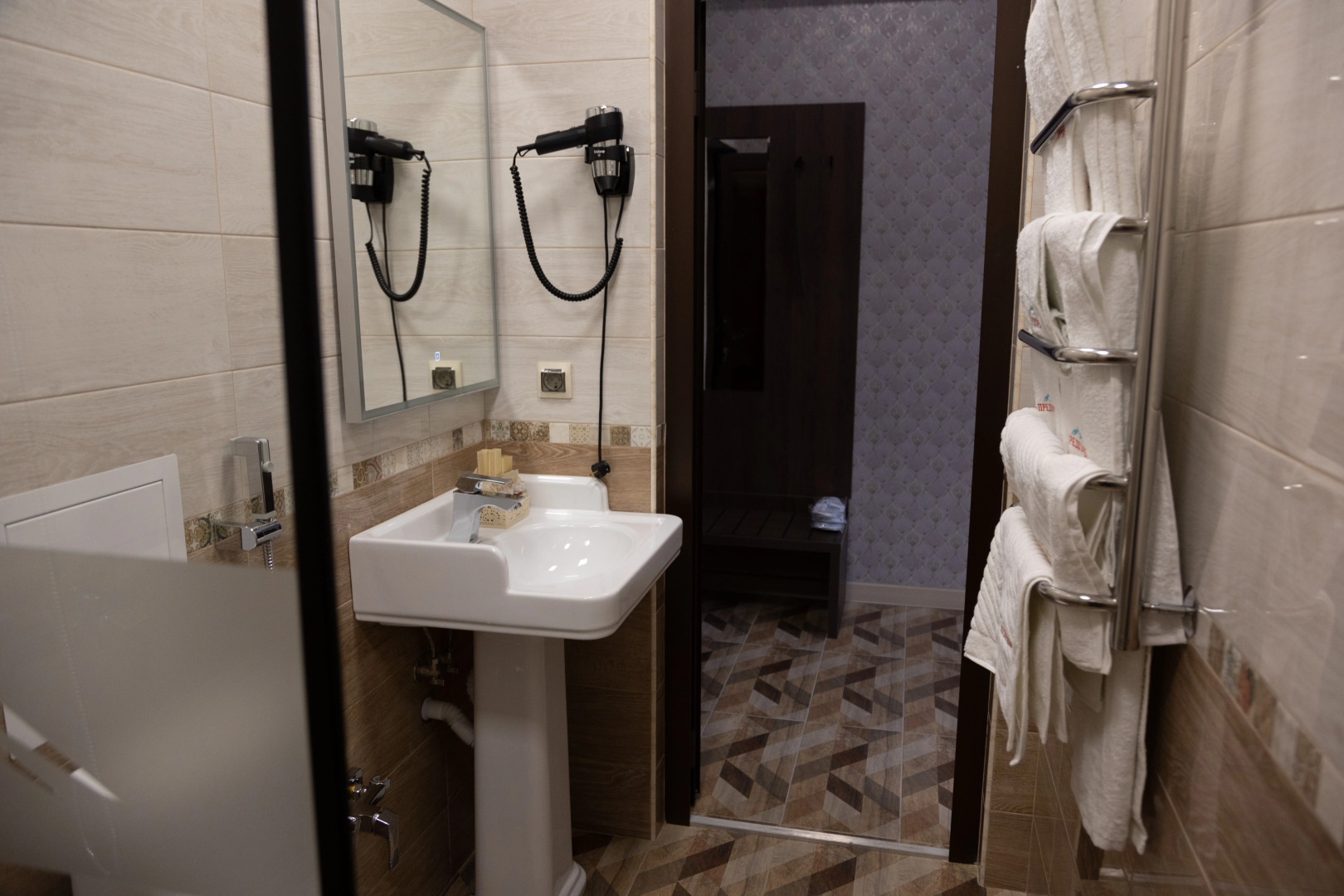 Отель Предгорье