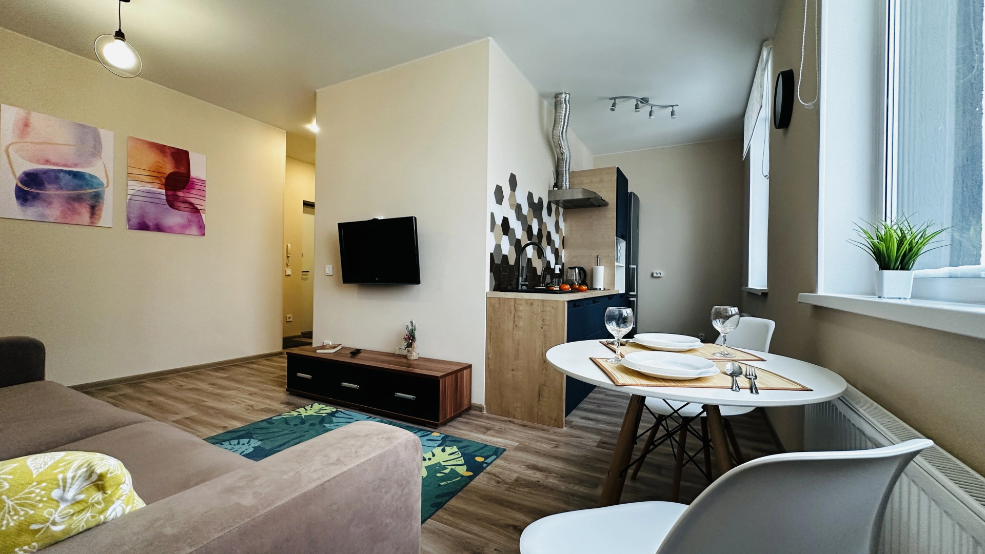 Квартира Уютная Евро-двухкомнатная в ЖК Маасдам