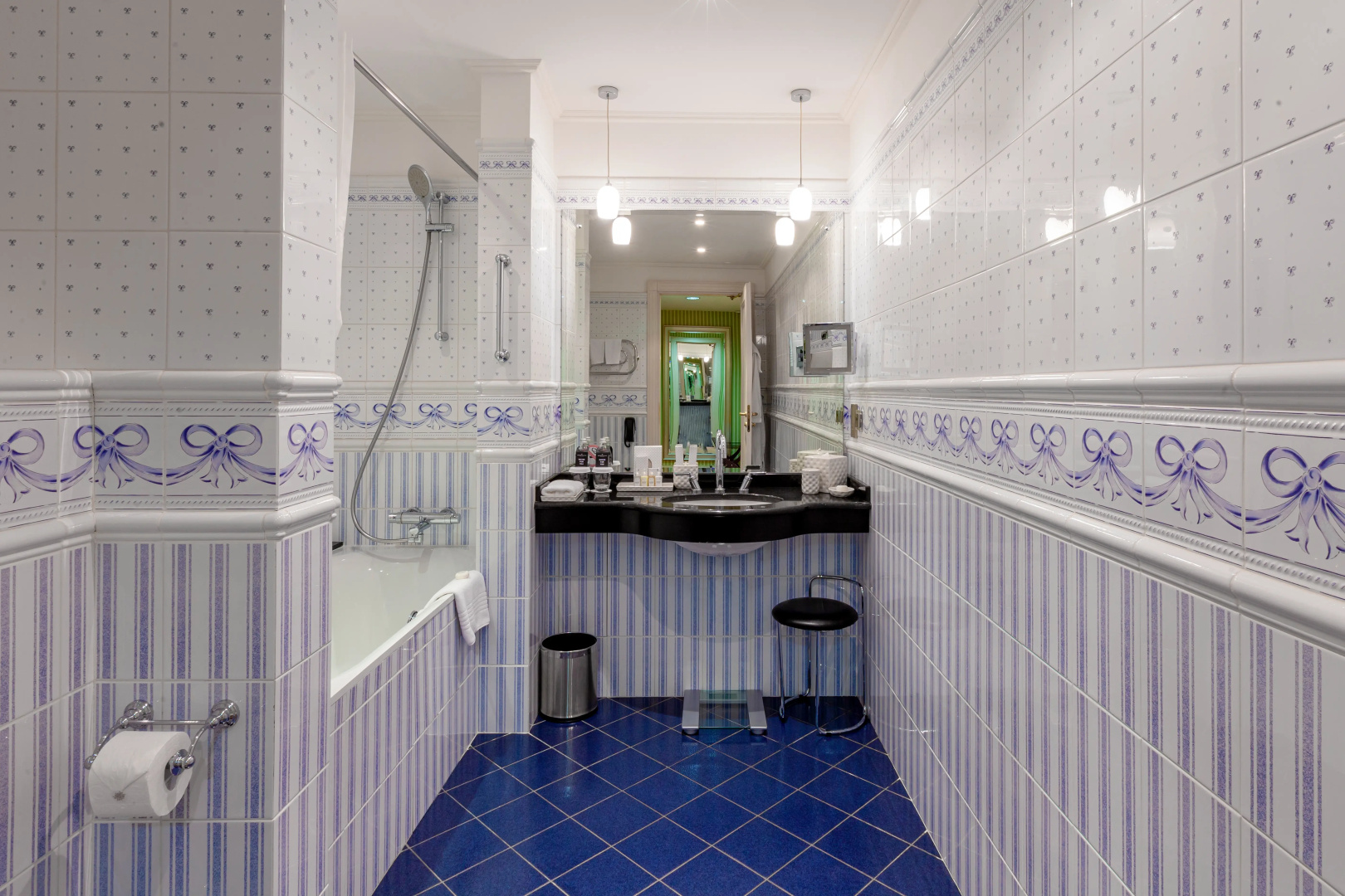 Отель Radisson Collection Hotel, Moscow