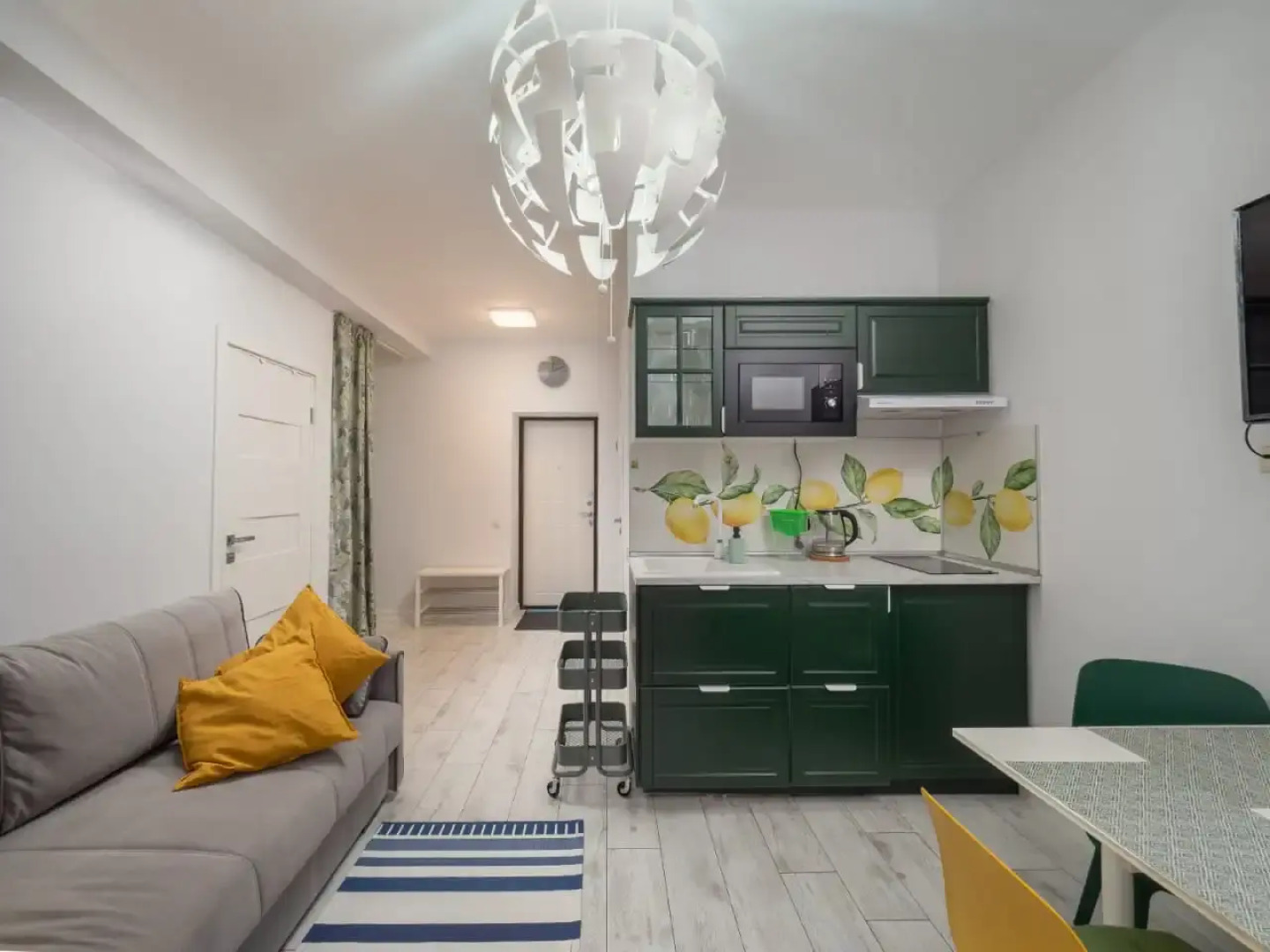 Апартаменты У Моря С Бассейном в ЖК Солнечный апр47