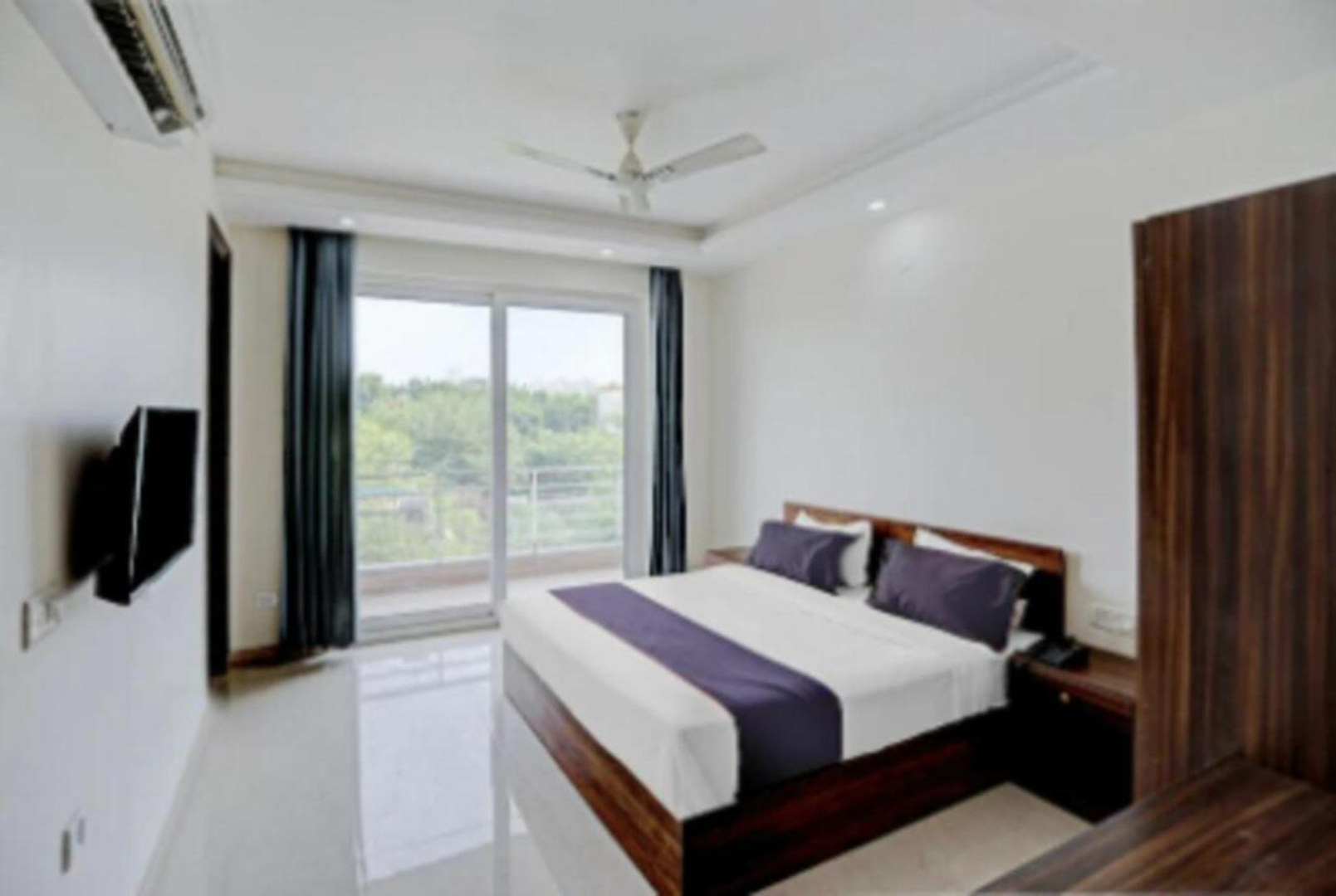 Отель Collection Inn