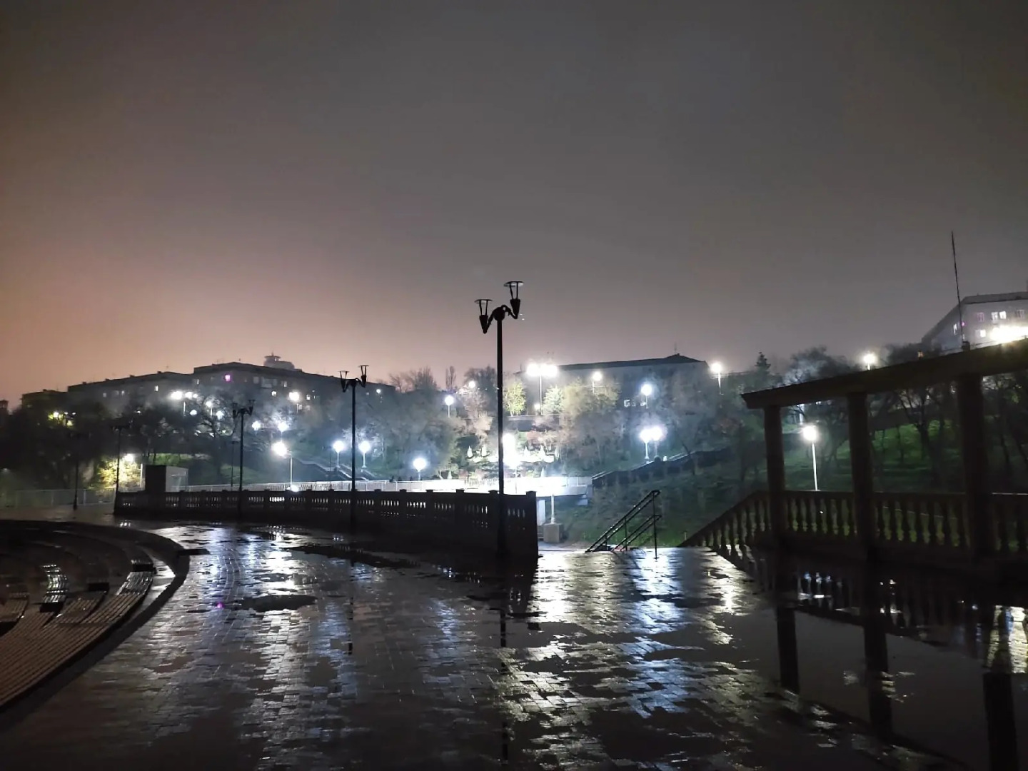 Апартаменты Sunny House VLG