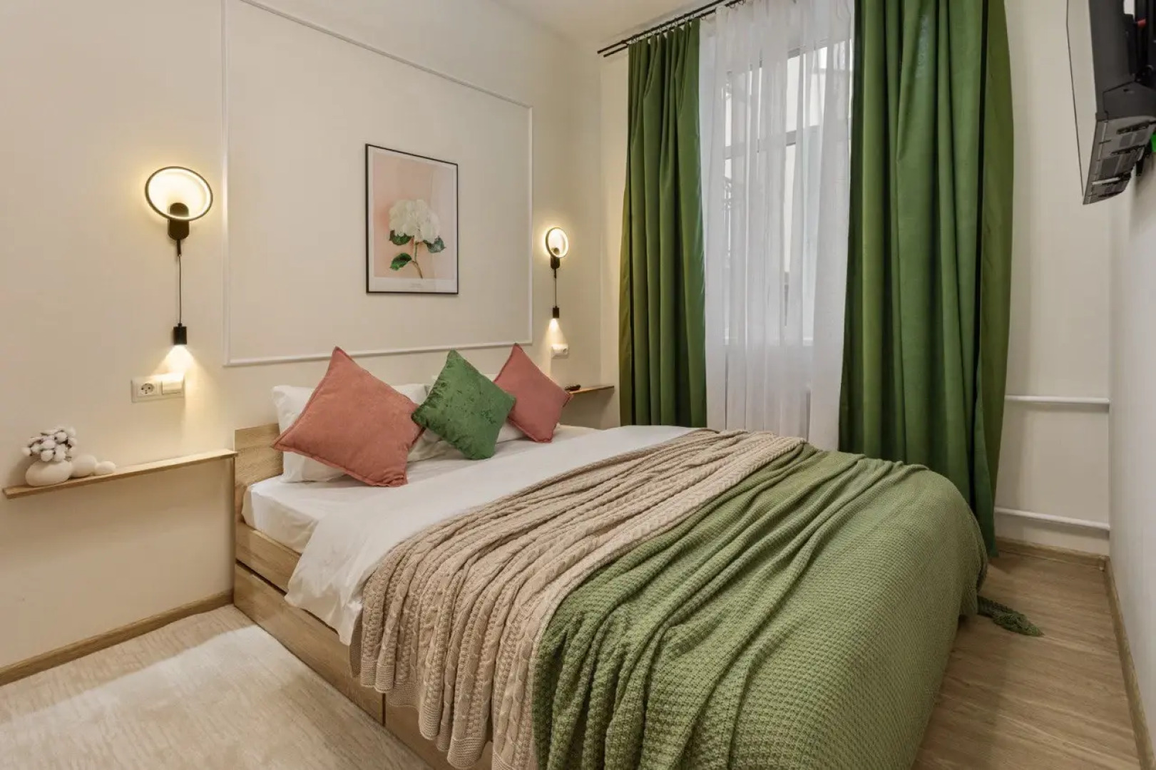 Квартира FullHouseApart на вокзальной площади