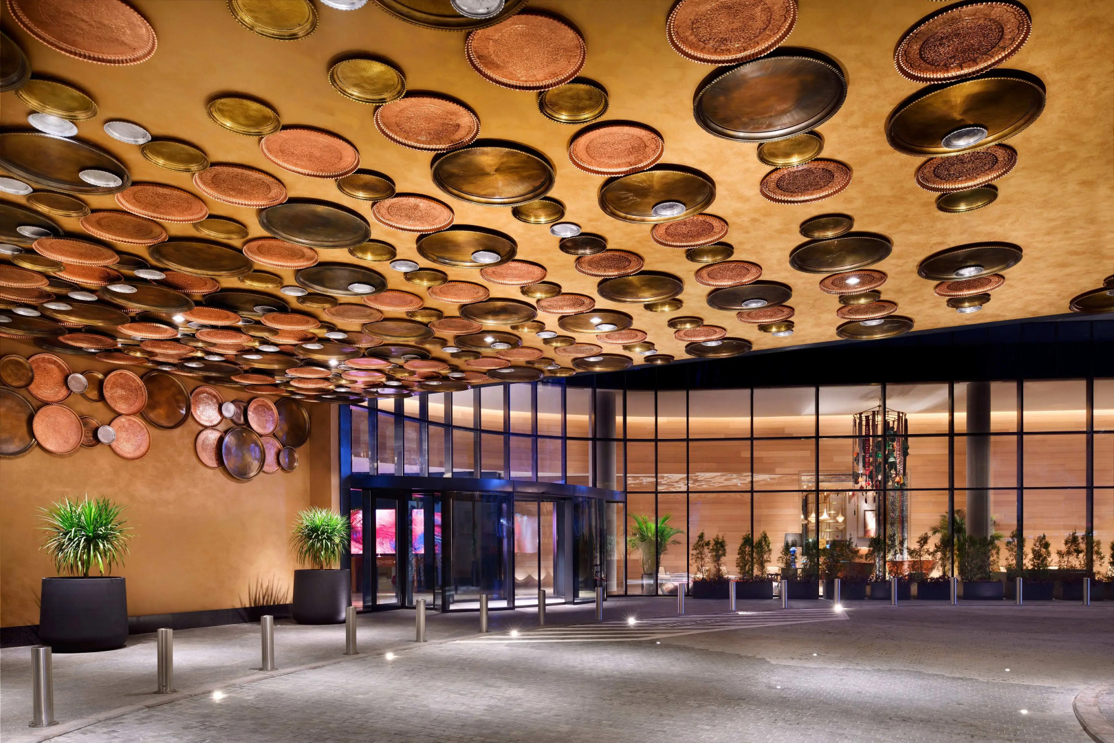 Отель Indigo Dubai Downtown by IHG
