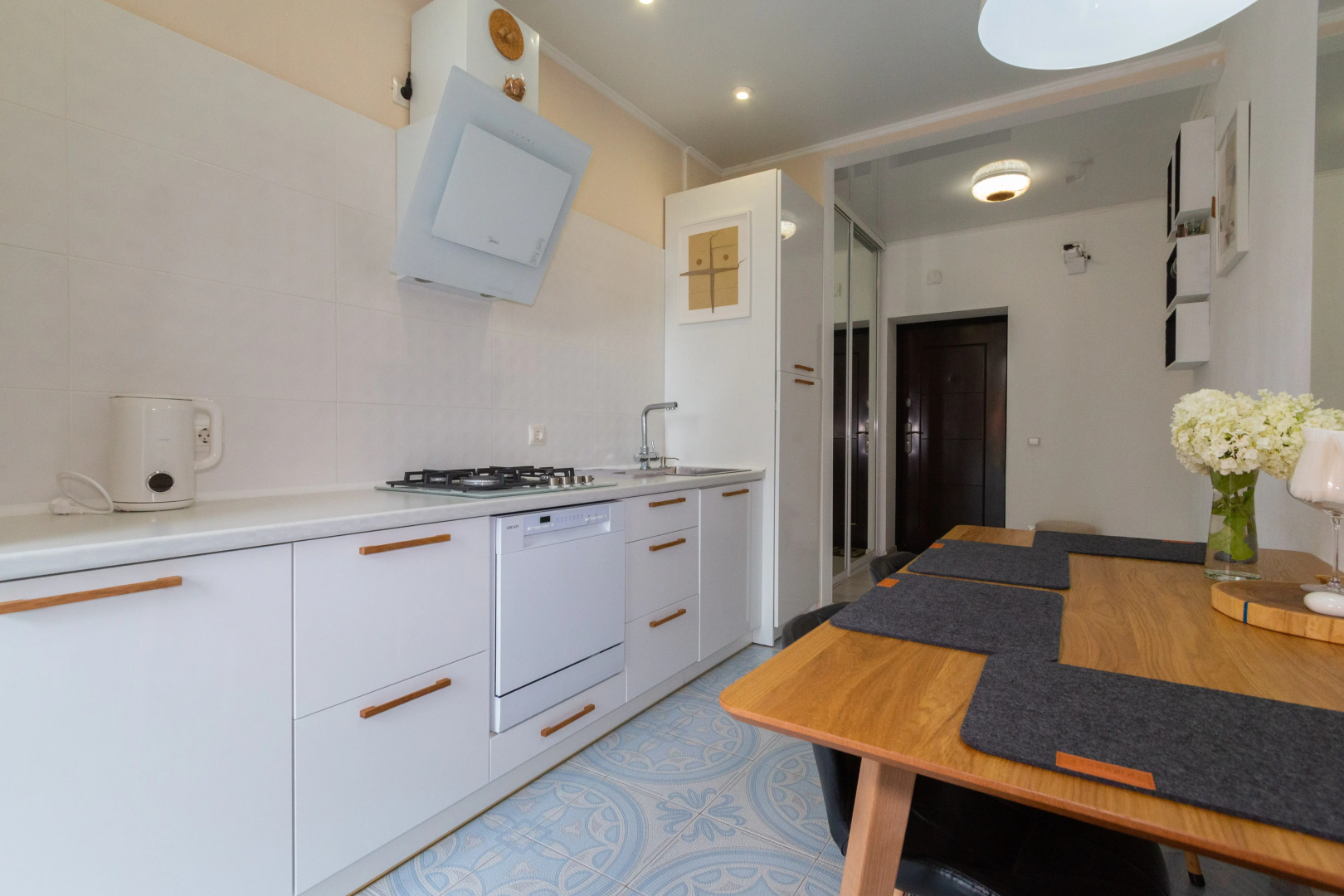 Двухкомнатная квартира Арт в Светлогорске  2  в 750 м от моря