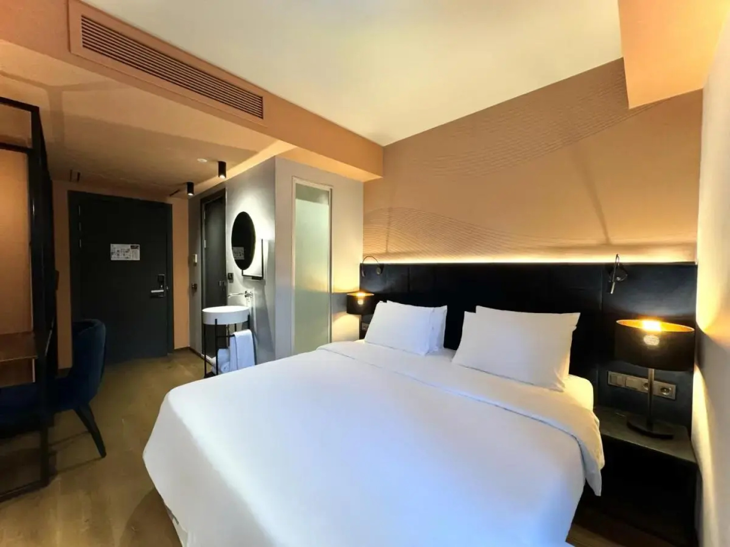 Отель Design Hotel & Private Spa – Tbilisi Edition