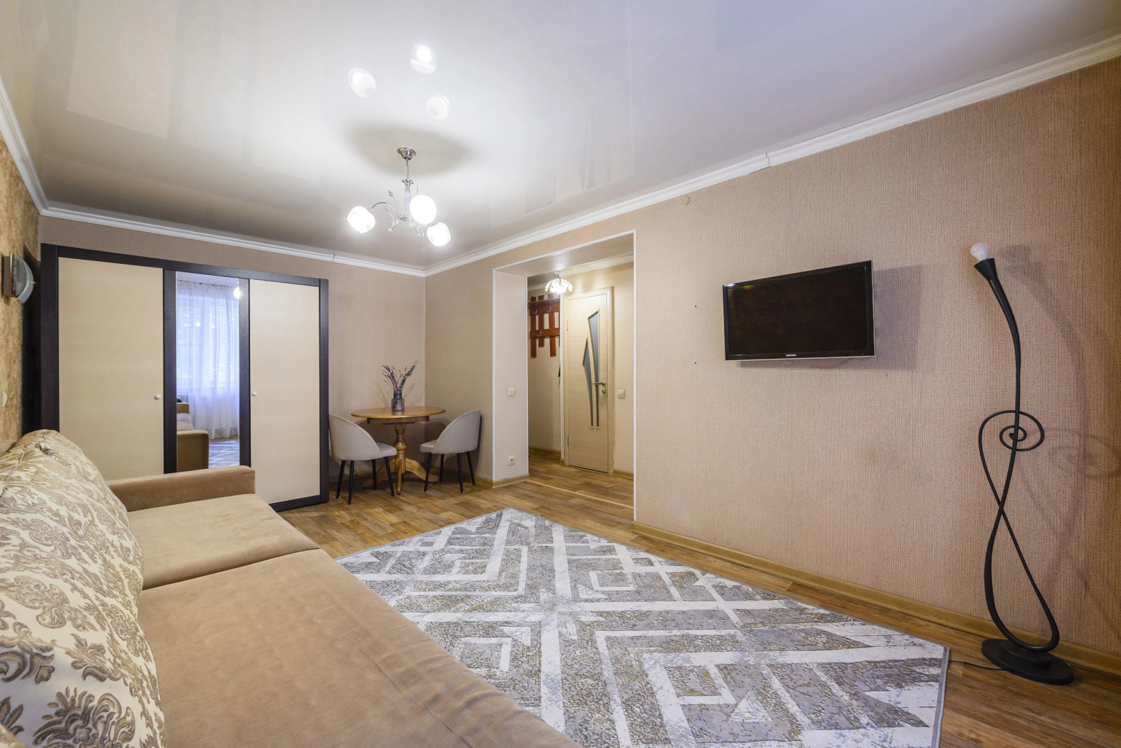 Апартаменты 08. Самый центр. Идеально для командированных и туристов.