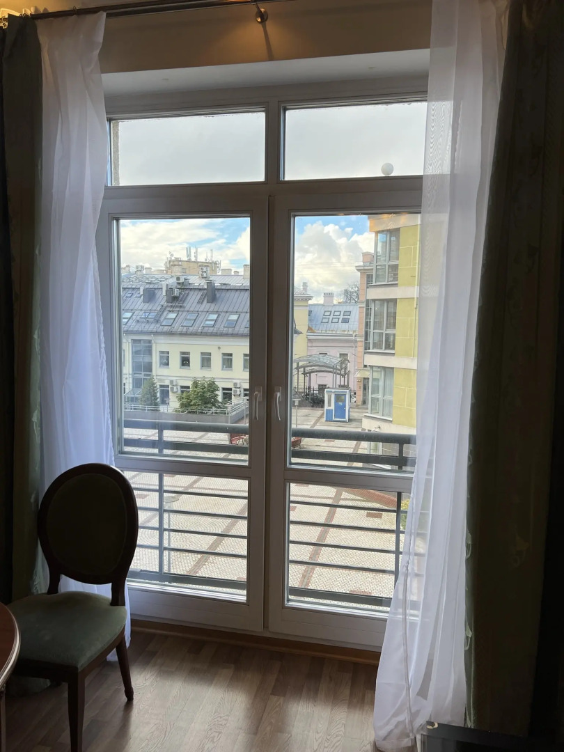 Апартаменты The Bridge Apartment