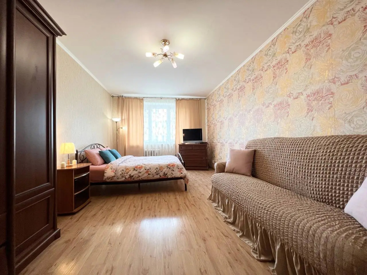 Апартаменты Кооперативная 1/2