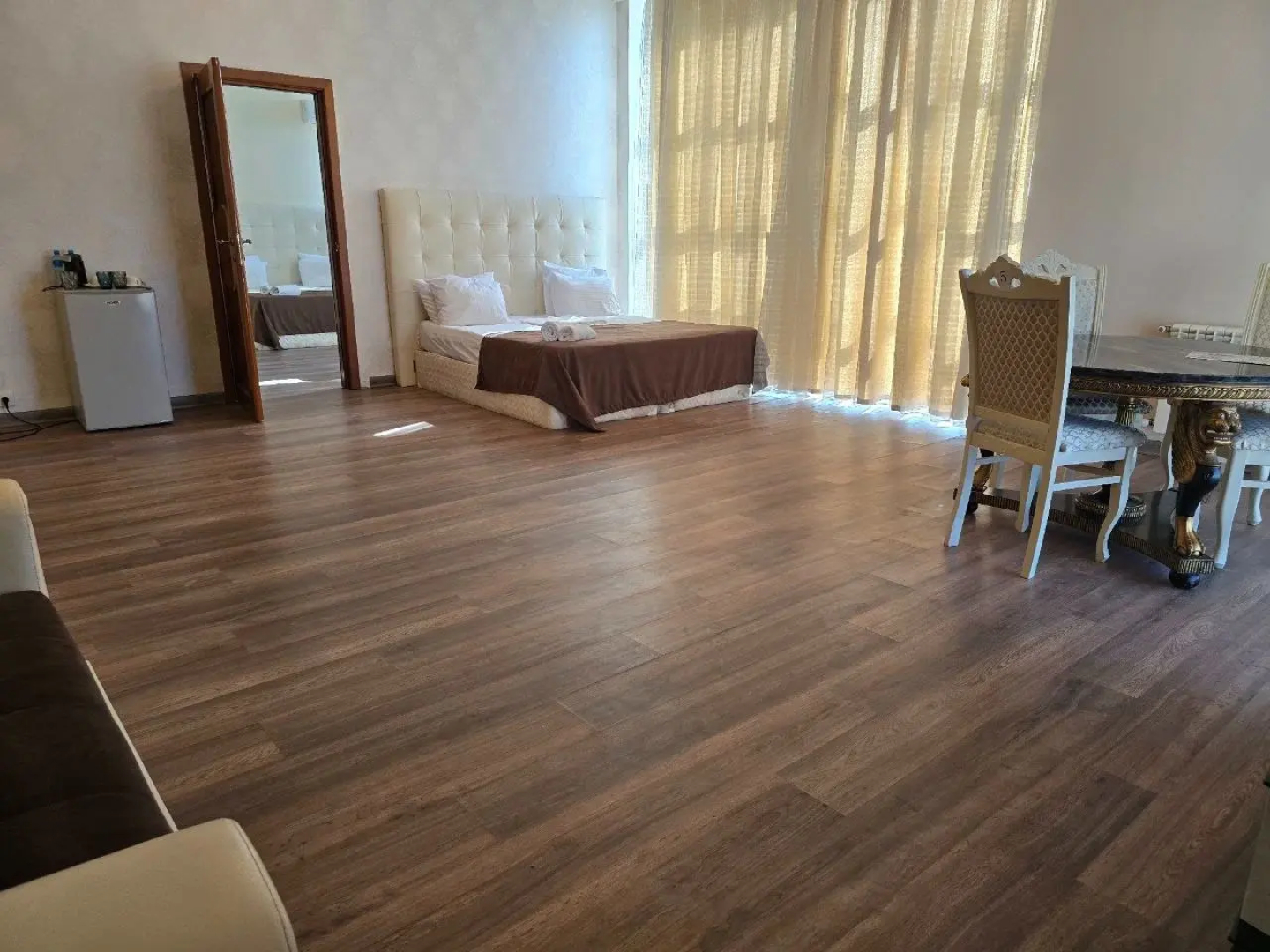 Отель Golden Beach By Sham Baku