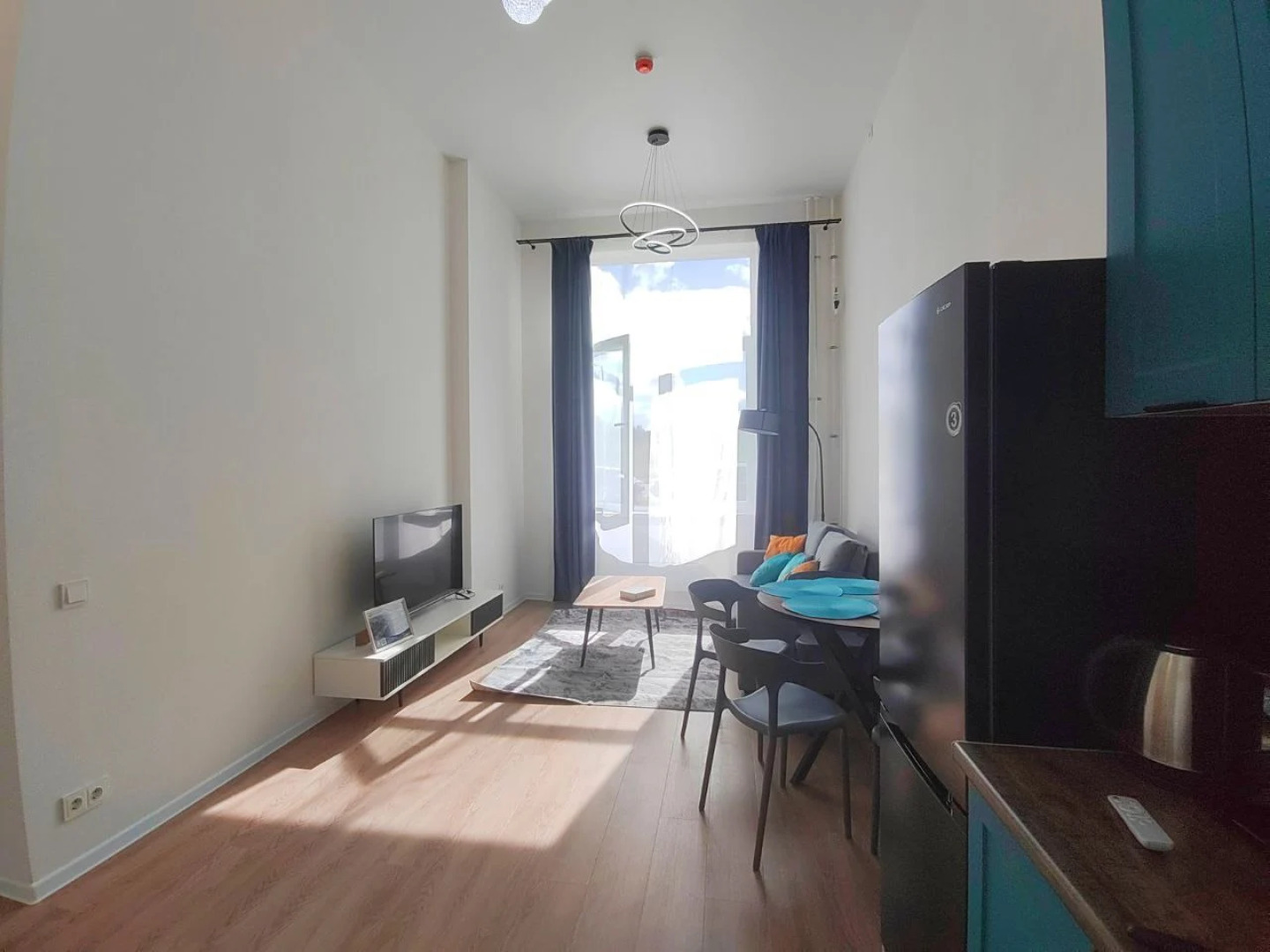 Апартаменты УК «АТМОCФЕPА» – евродвушка Лазурный берег