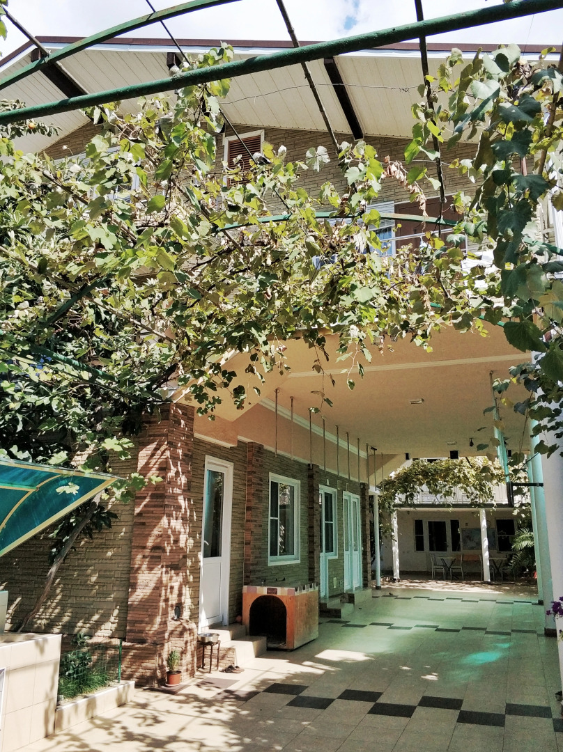 Мини-отель Гостиница Домик в Гаграх