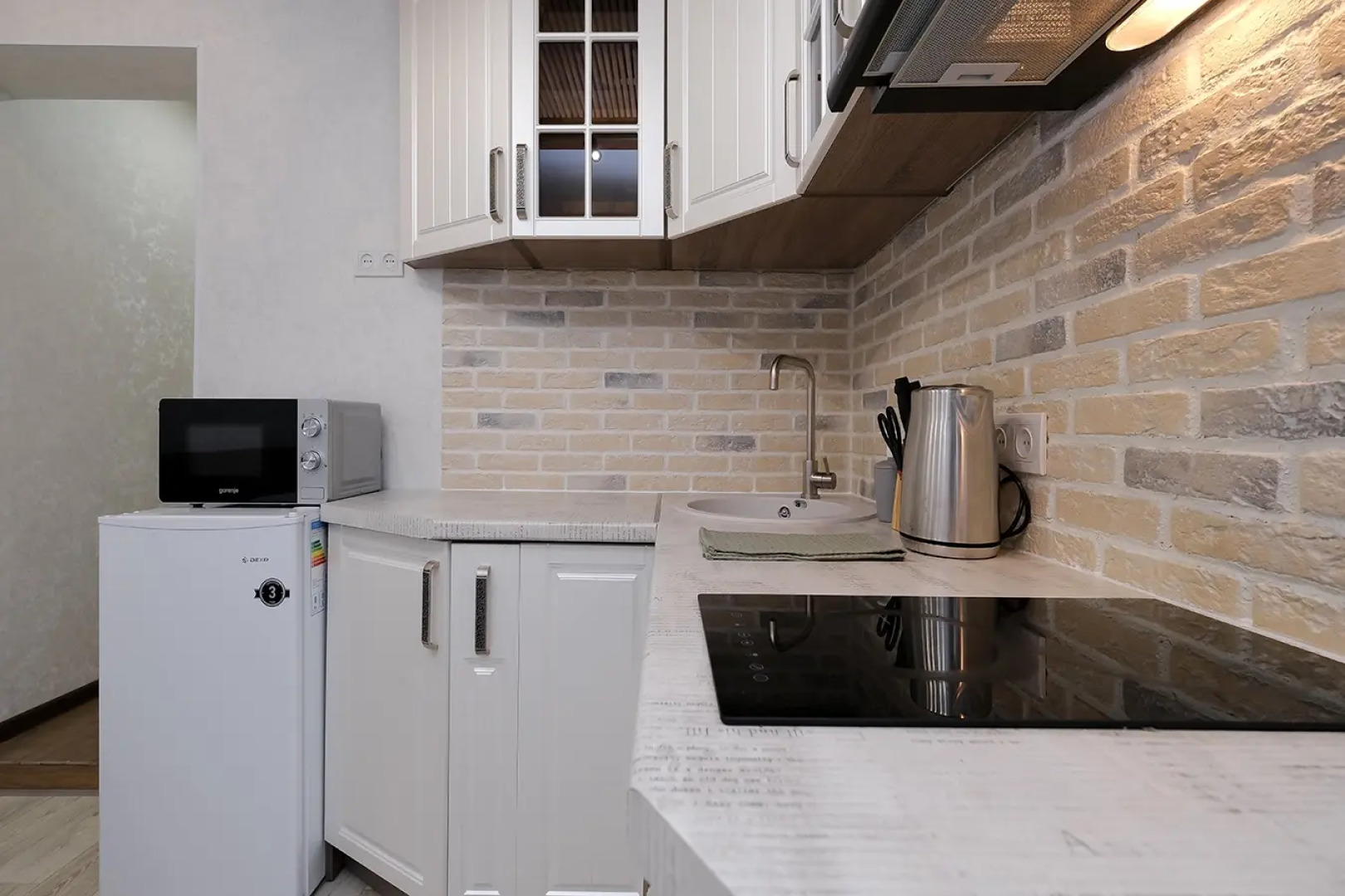 Апартаменты на Забалуева 90