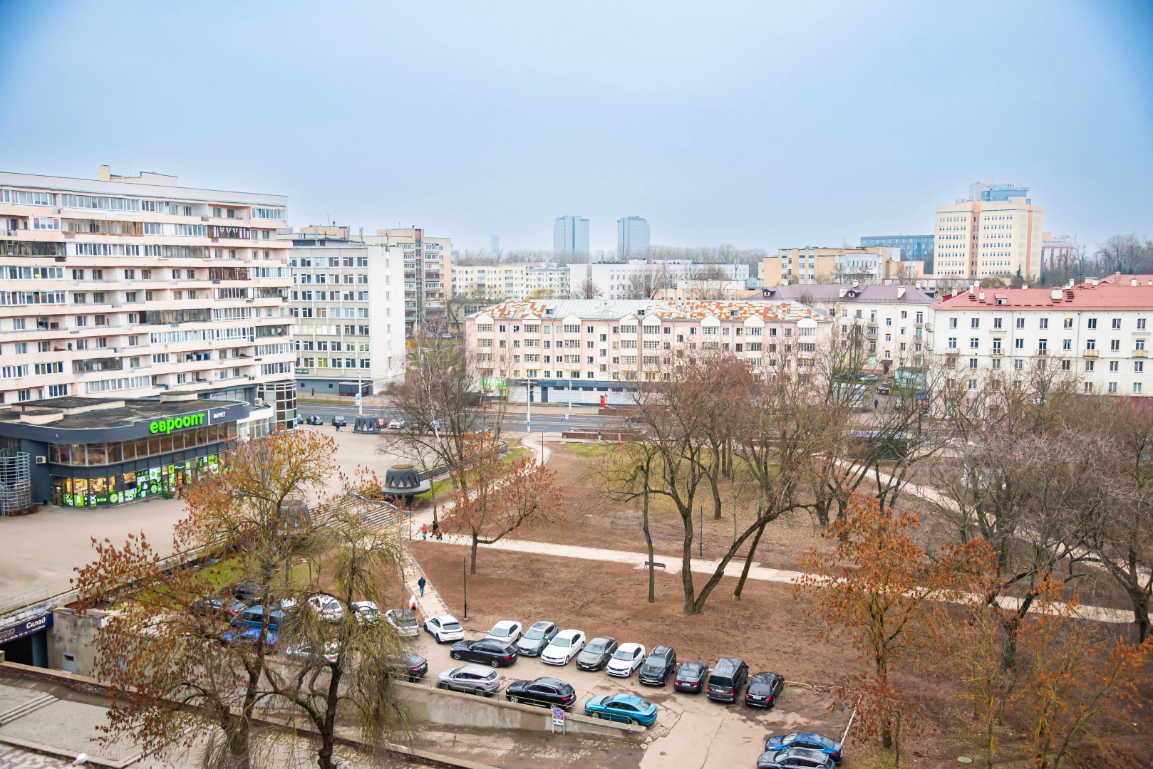 Квартира Трехкомнатная в центре рядом с Gallereia Minsk