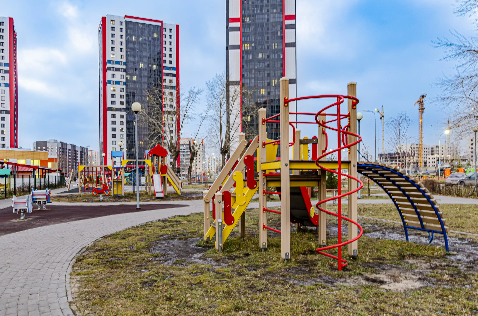 Квартира на Родины 24В