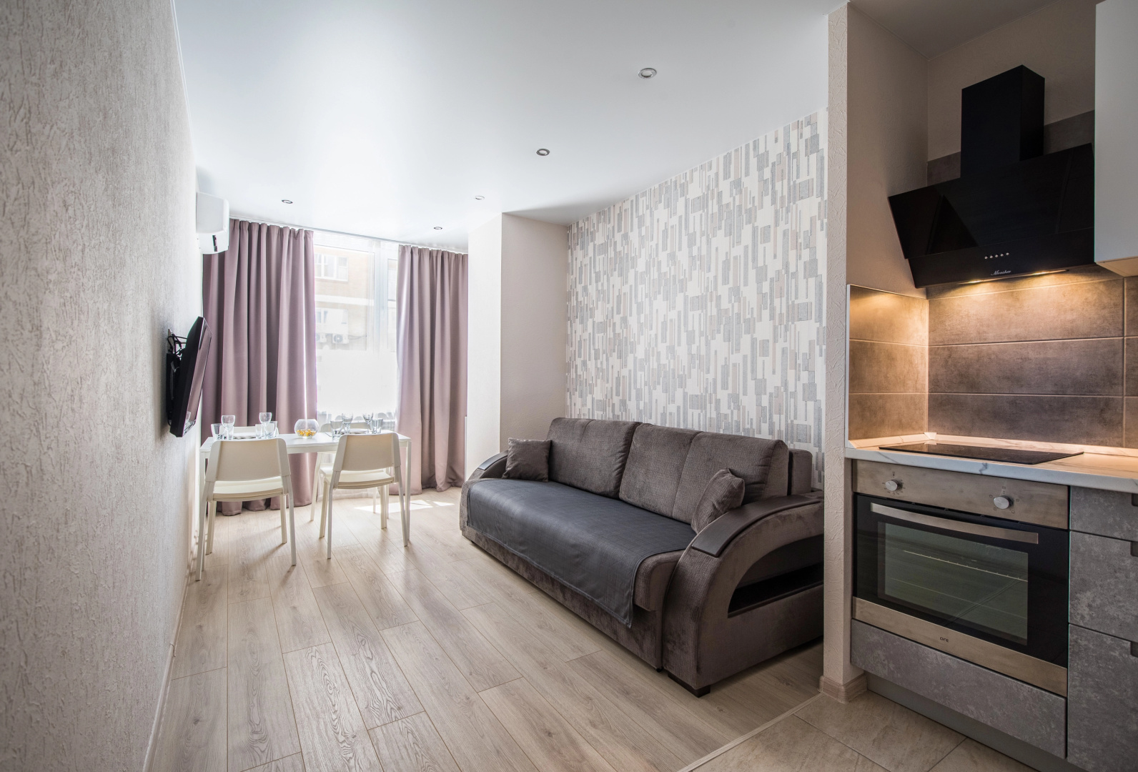 Апартаменты LUX Apartments on Telmana St.