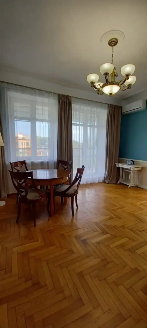 Апартаменты у Кремля Алсу Мустафиной