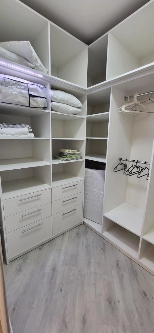 Апартаменты День и Ночь на Согласия