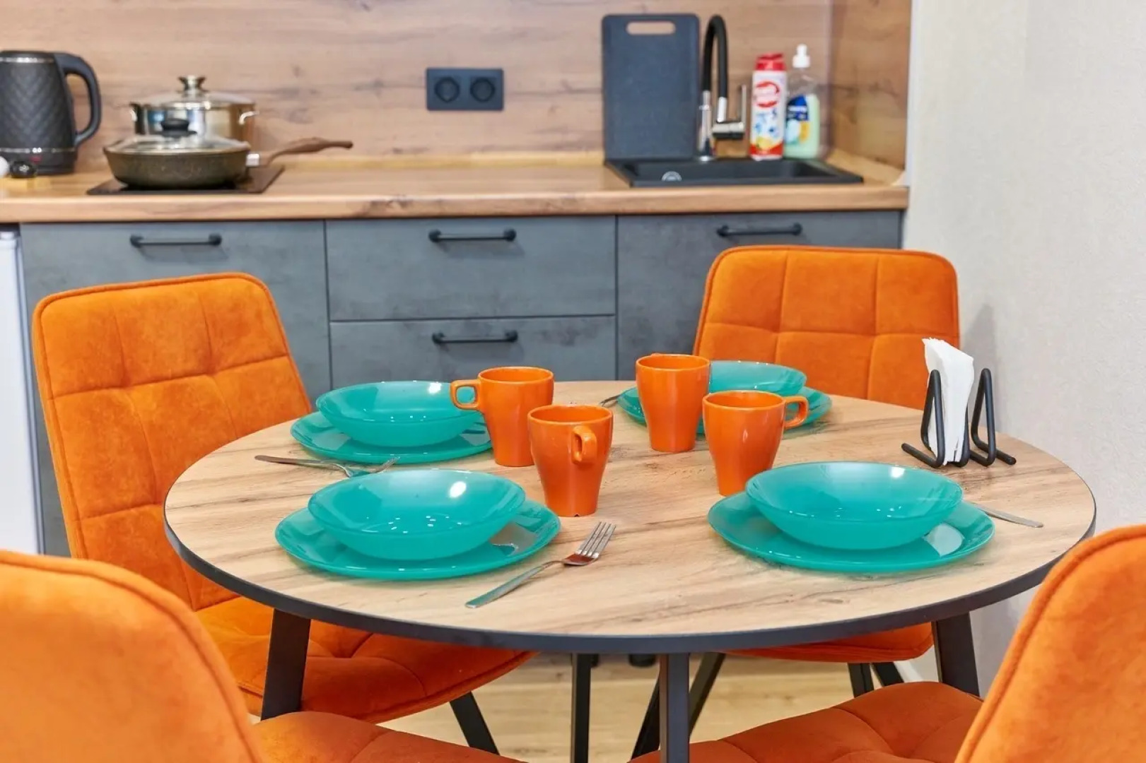 Квартира Студия в новом доме ЖК Премьер, самый центр города у Гипермаркет Семья по адресу Николая Островского 52 на 4 человек