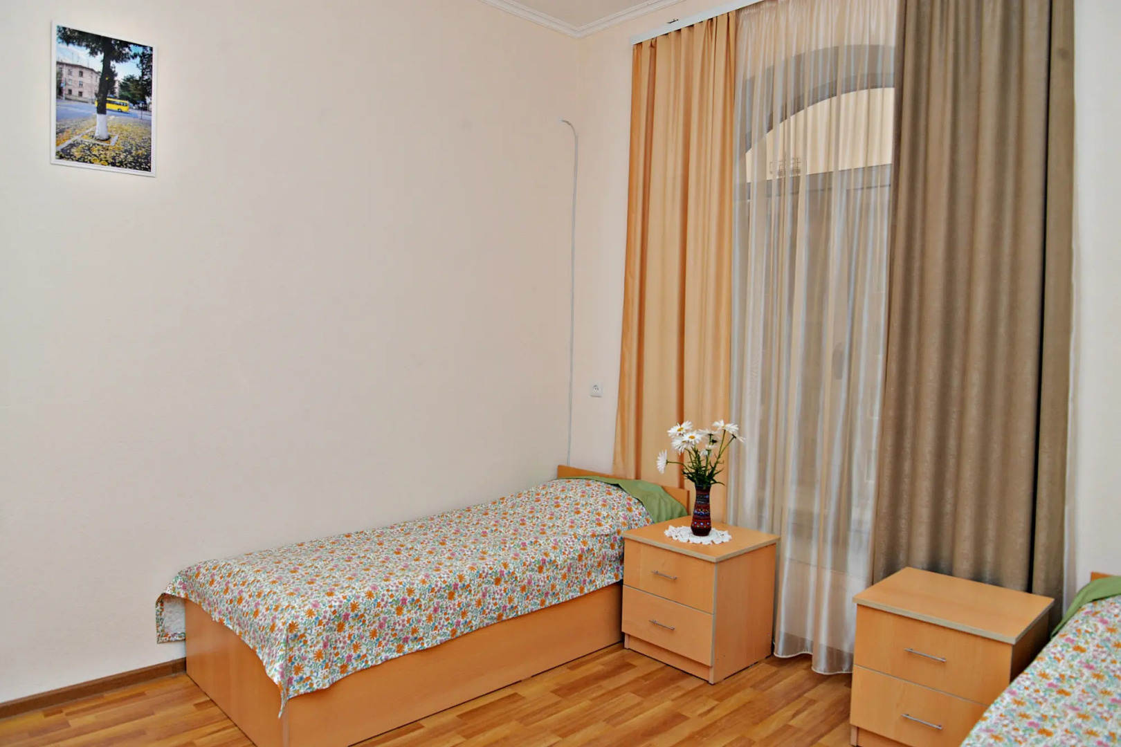 Отель Менуа