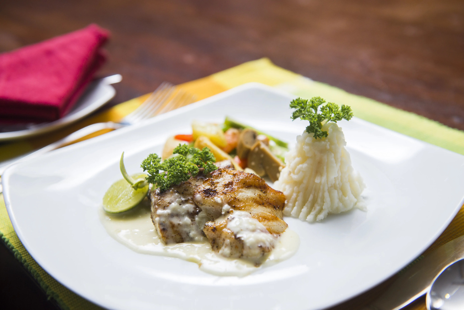 Отель Roman Lake Ayurveda Resort