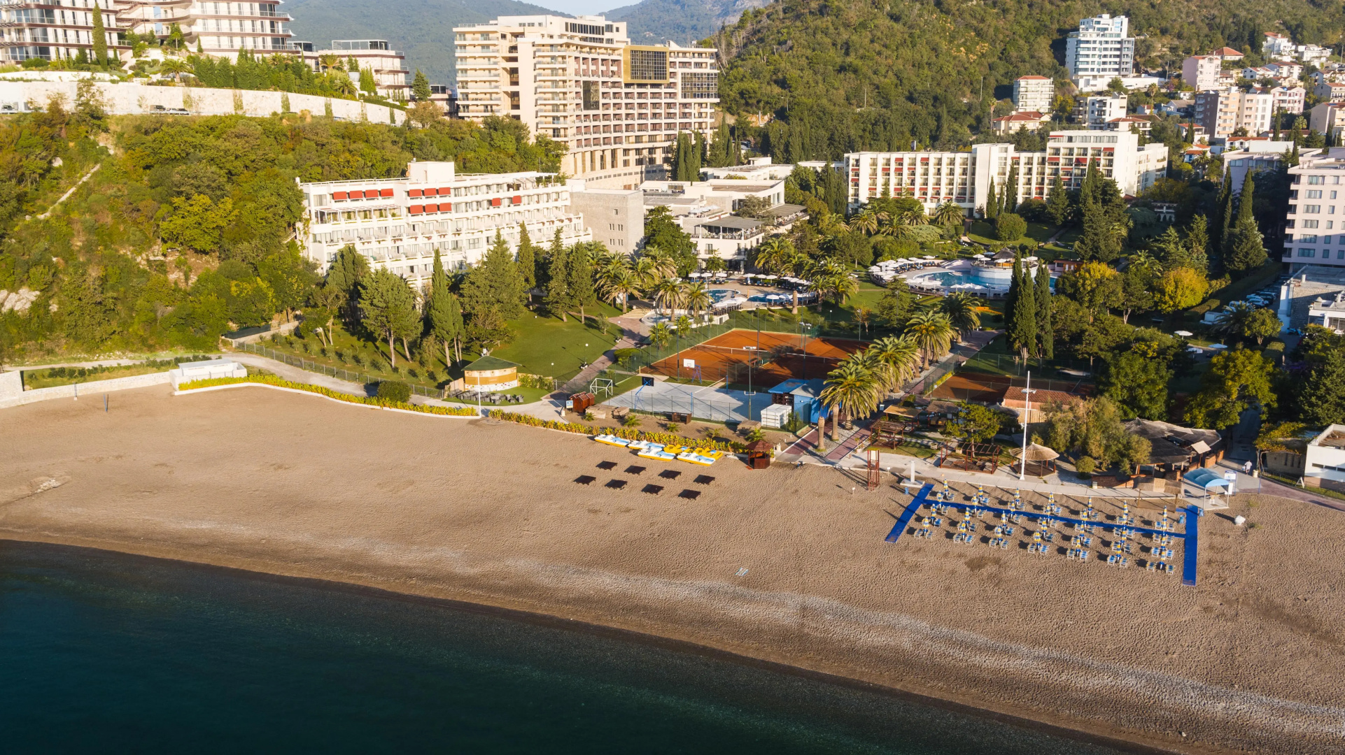 Отель Iberostar Bellevue