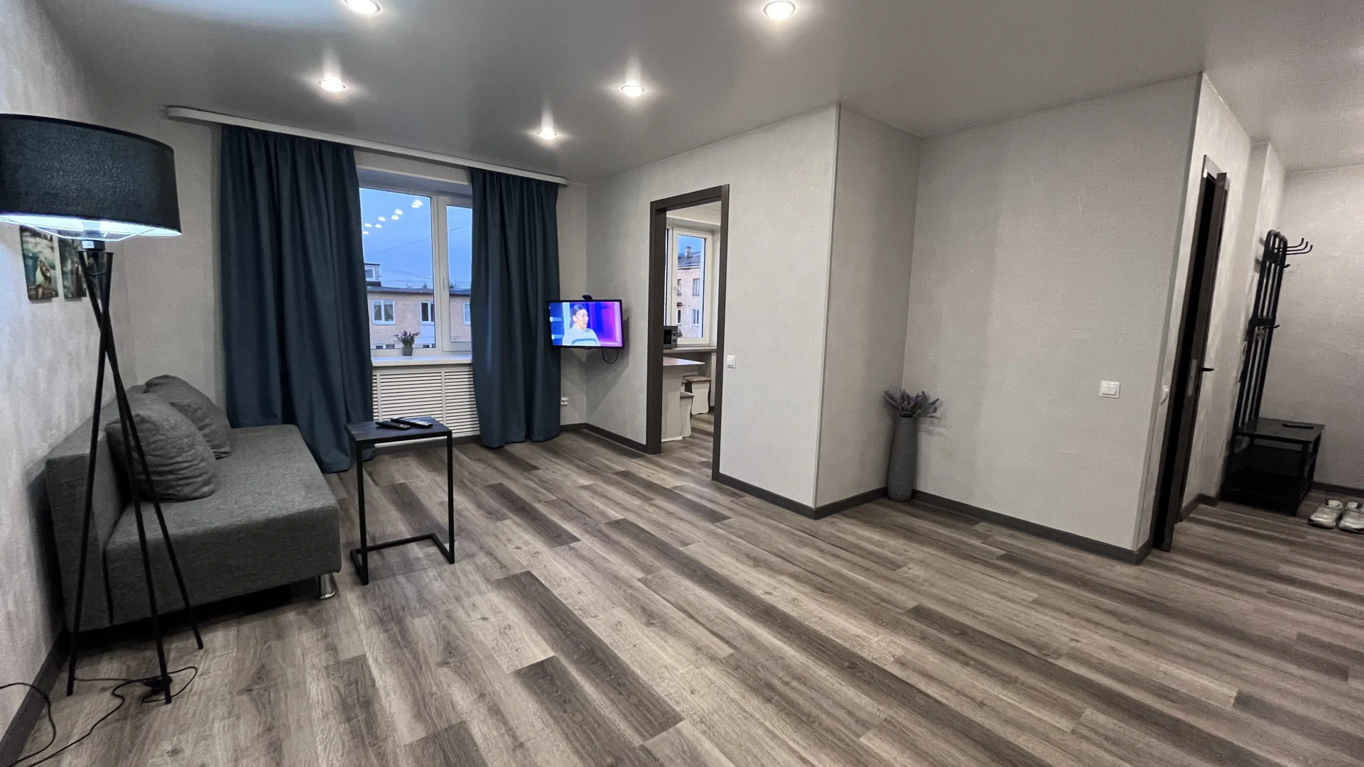 Квартира Уютная евродвушка у фонтана в центре рядом с вокзалом.