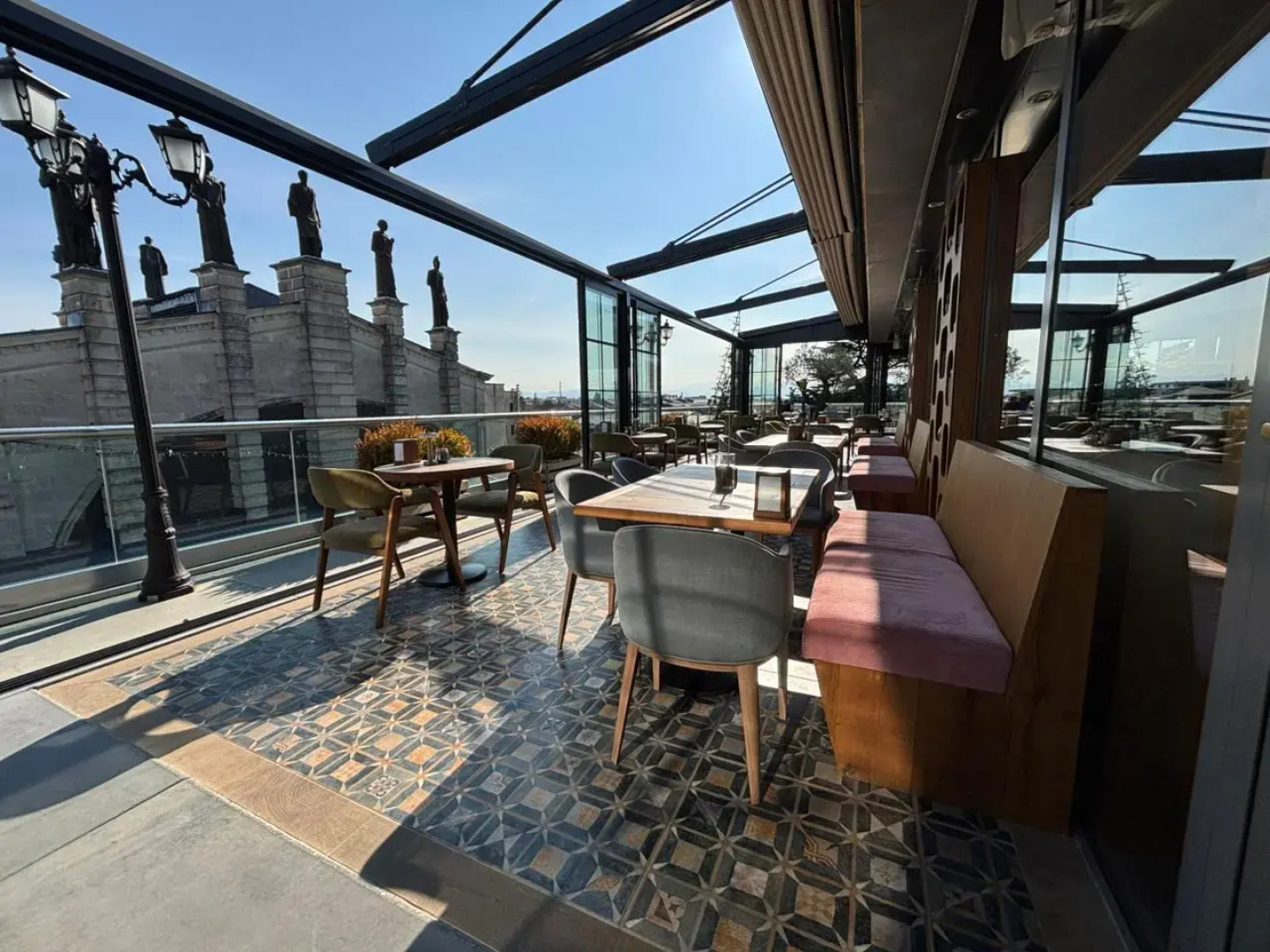 Отель Grand Opera